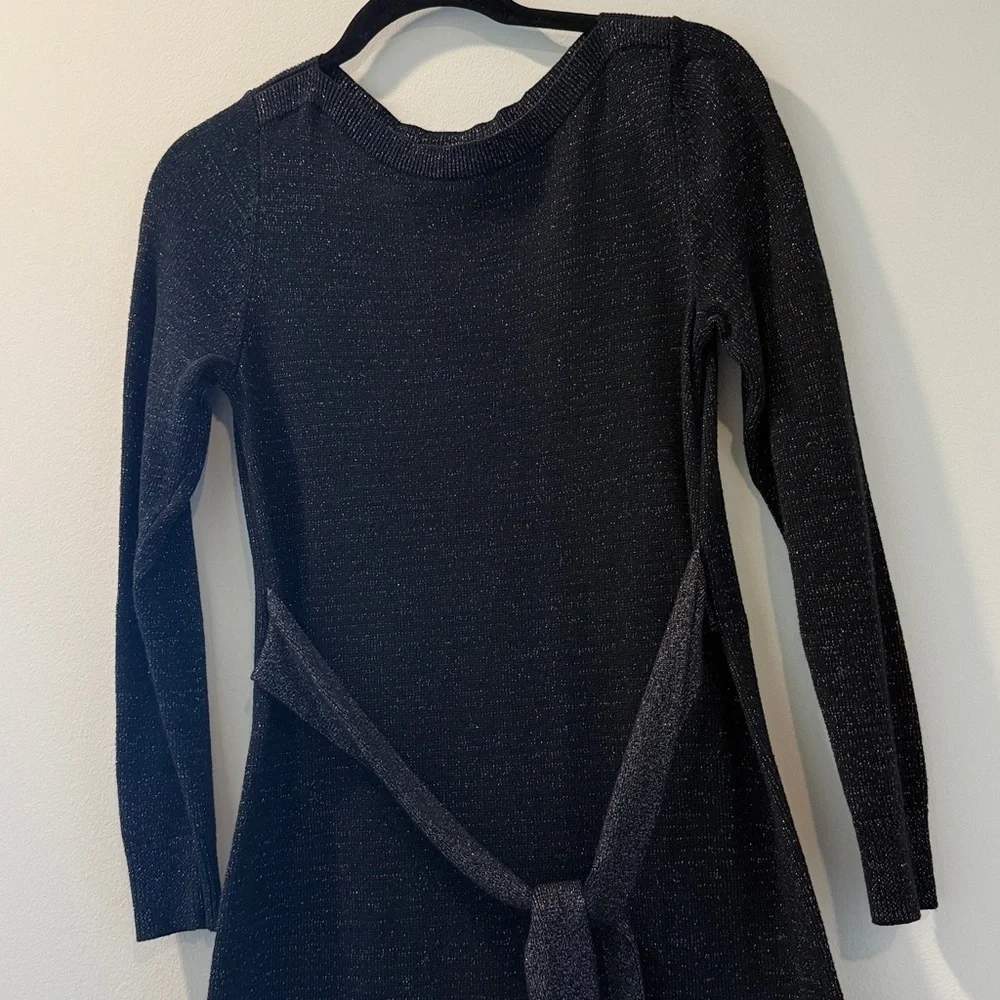 Banana Republic Black Knit Sweater - Picture 2 of 4